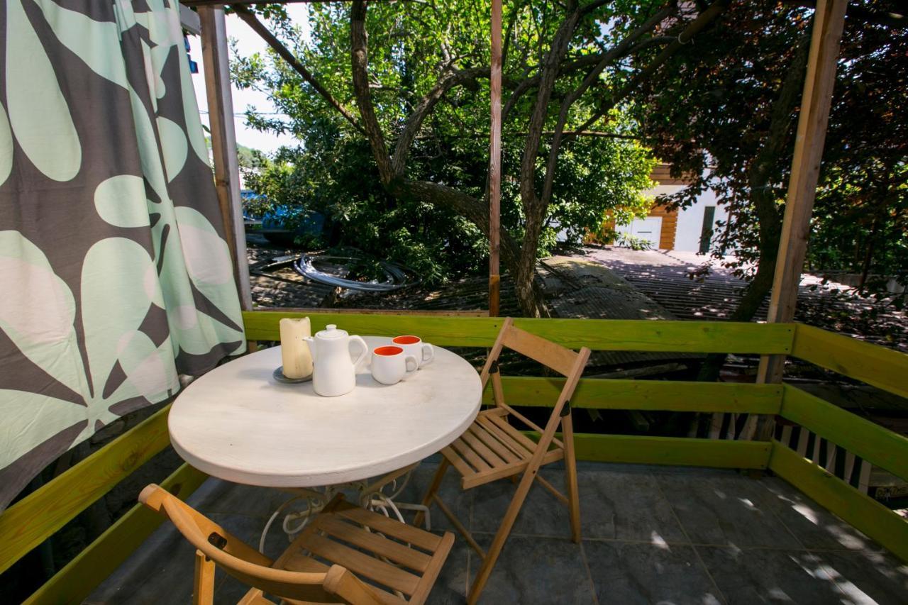 Guest House Lavr Гагра Экстерьер фото
